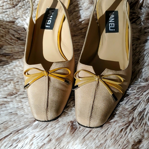 Vaneli Shoes - VAN ELi classy sling back pumps